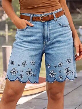 FLAMINGALS Floral Embroidery Scallop Trim Denim Bermuda Shorts - Large - NEW NWT